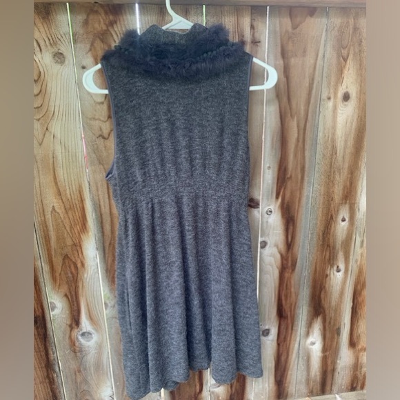 Ryu small fur detail button dress - Picture 6 of 6